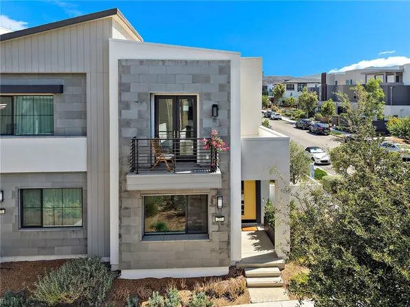 253 Novel, Irvine, CA 92618