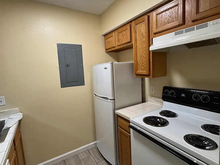 4101 Hessmer Ave #102 — Photo 6