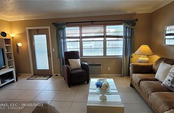 5th image of 62 Prescott C