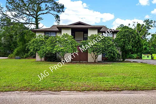 482 Bentwood Ln #C Photo 1