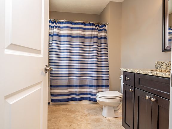 4th image of 428 Neuman Way