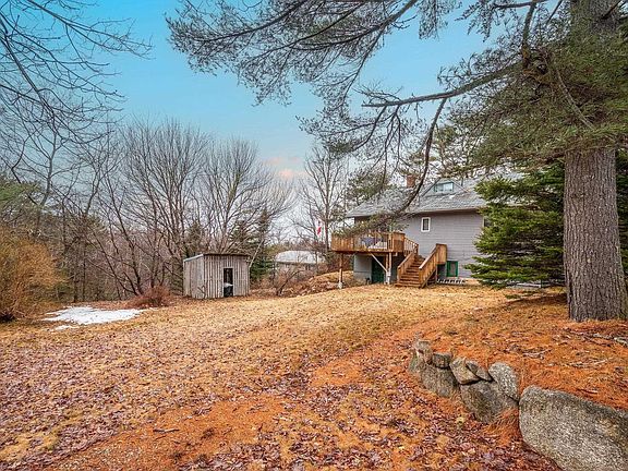 3rd image of 323 Conrads Rd