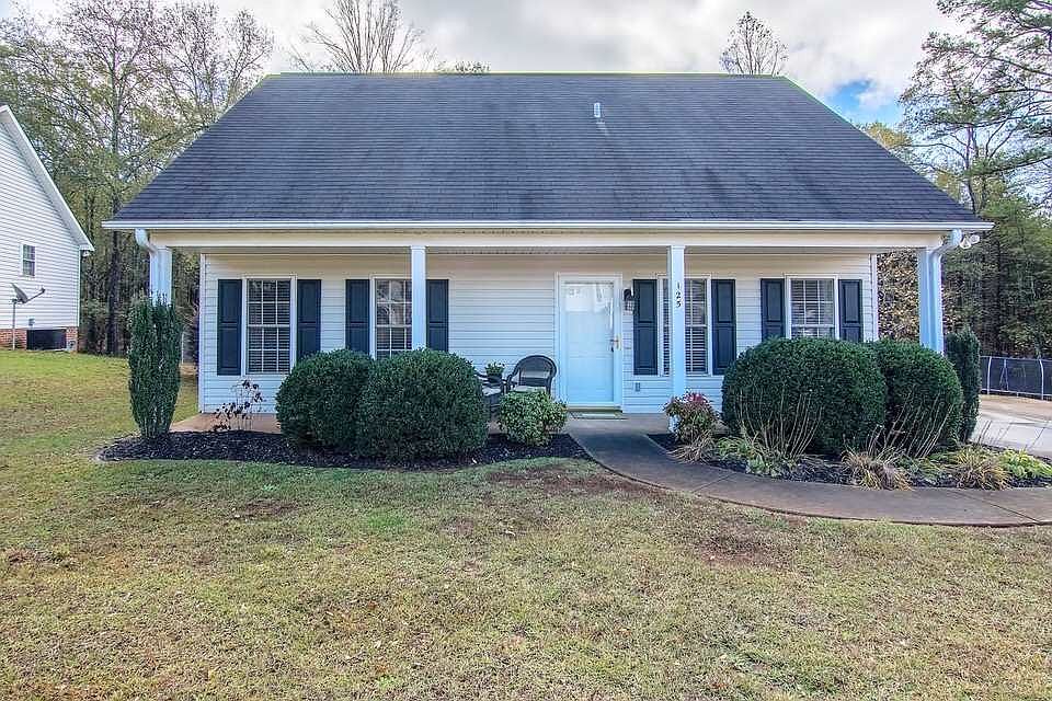 1st image of 125 Caroway Ct