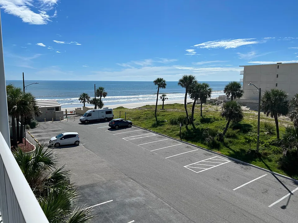 800 N Atlantic Ave #415