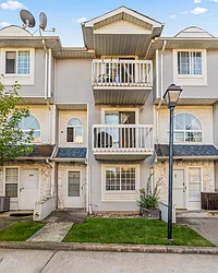 35A Country Drive North, #9