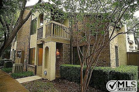 1st image of 821 Dublin Dr APT 221