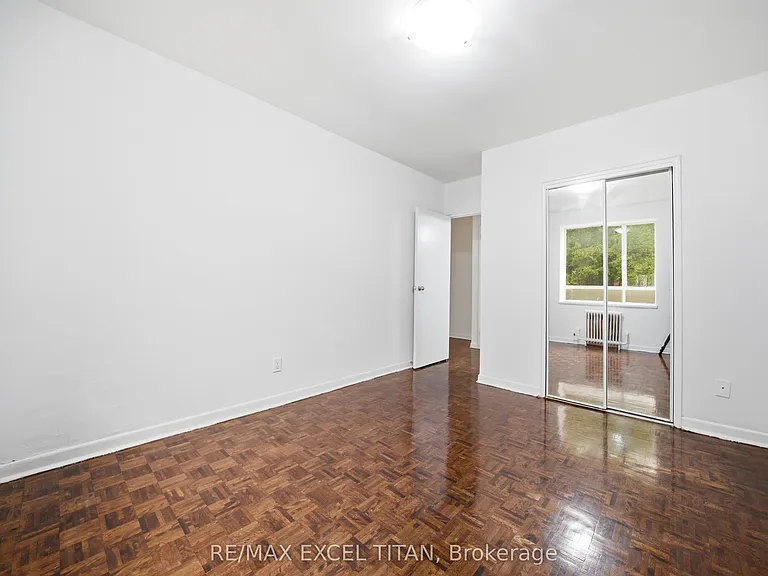 2895 Bathurst St #108 — Photo 7