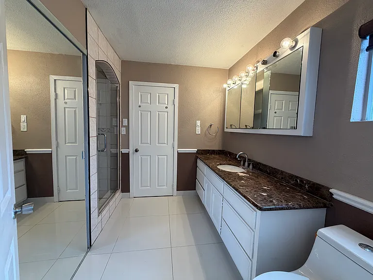 3718 Lynwood Rd — Photo 10