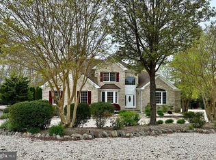 1084 Ridge Ave, Manahawkin, NJ 08050