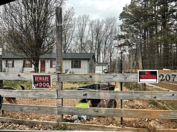 207 Edgewood Dr, Cookeville, TN 38501