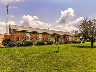 3210 Cottonwood Rd, Carrier Mills, IL, 62930