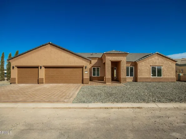 10063 W KEN Drive, Arizona City, AZ 85123
