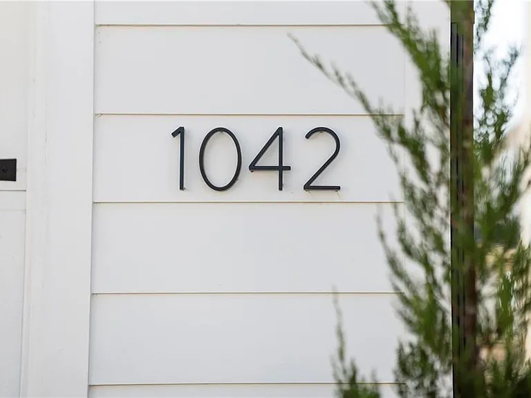 1042 Winding Branch Dr — Photo 6