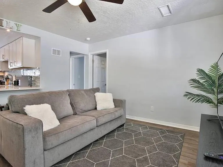 3113 McIntosh Rd — Photo 5