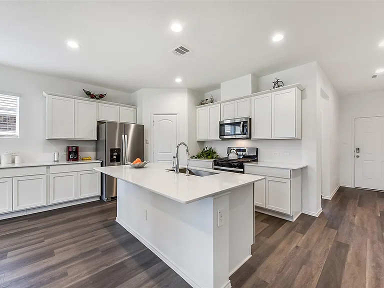 4985 Blue Beetle Ridge Dr — Photo 4