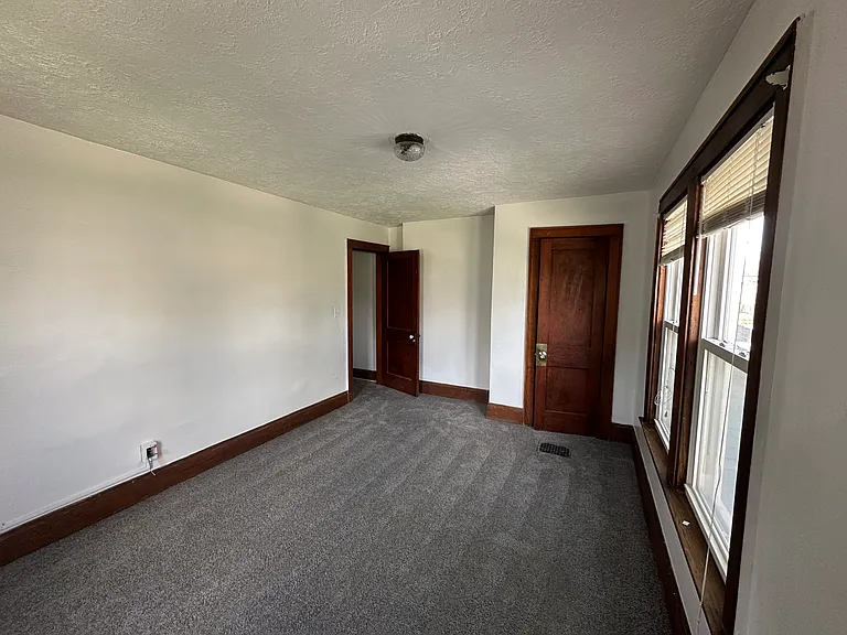2037 Floral Ave — Photo 14