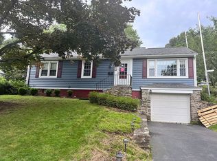 53 Sunny Hill Dr, Southbridge, MA 01550
