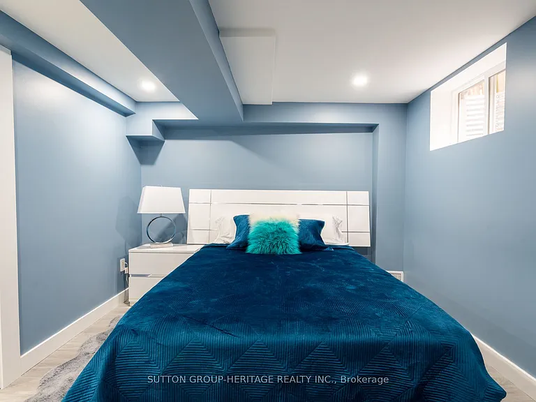 1059 Riverview Cres #BASEMENT — Photo 12