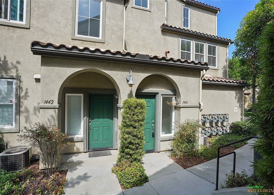 1st image of 1446 Paseo Aurora