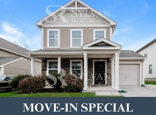 347 Cornielle Ln, Charlotte, NC 28216