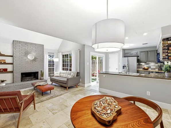 8330 Fathom Cir APT 701, Austin, TX 78750