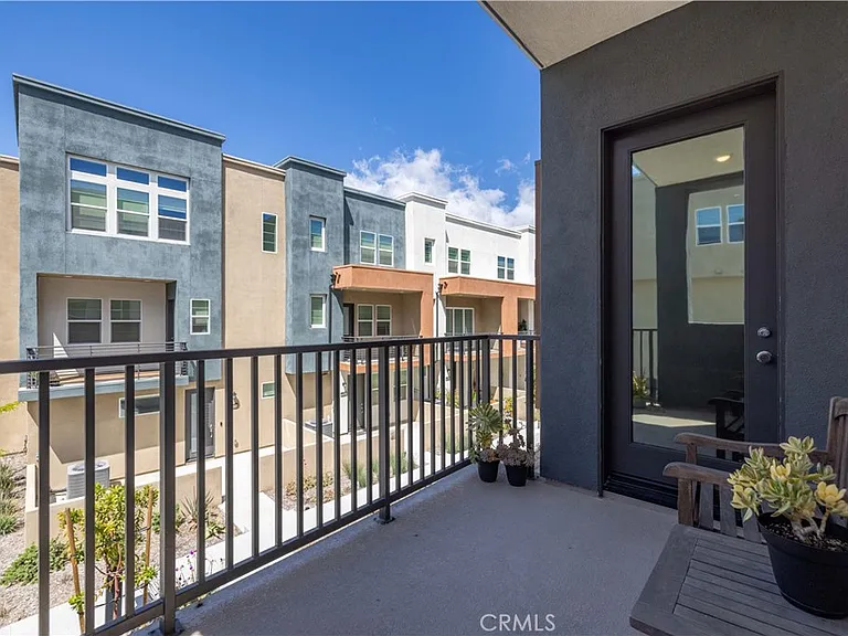 27005 Hummingbird Ln — Photo 46