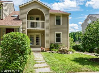 11131 Lake Chapel Ln, Reston, VA 20191