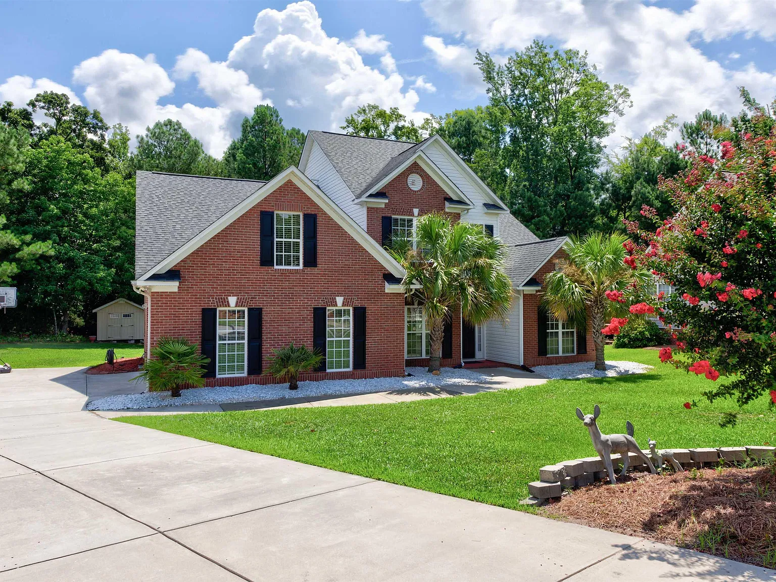 4 bed, 2715 sqft, $2,600 — Photo 3