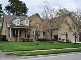 335 Naples Ct, Chesapeake, VA 23322