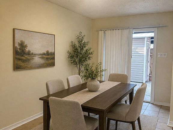 5th image of 6212 Stumberg Ln APT 305