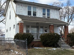 17237 Conley St, Hamtramck, MI 48212