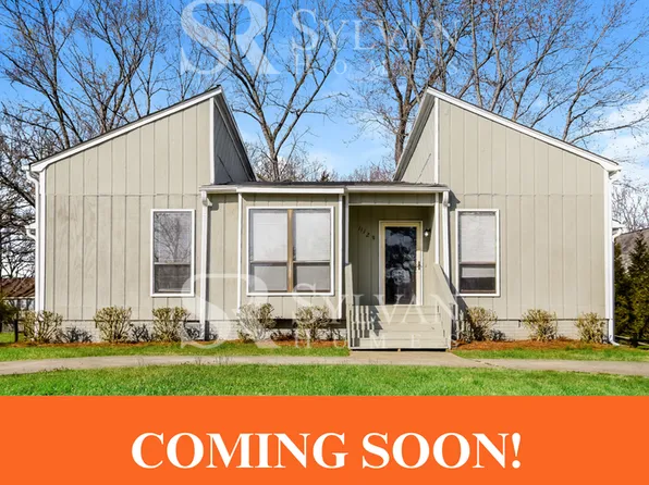 11129 Meadowcrest Ln, Charlotte, NC 28226