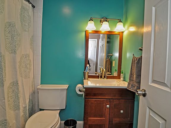 2nd image of 75 Bolton St #75A