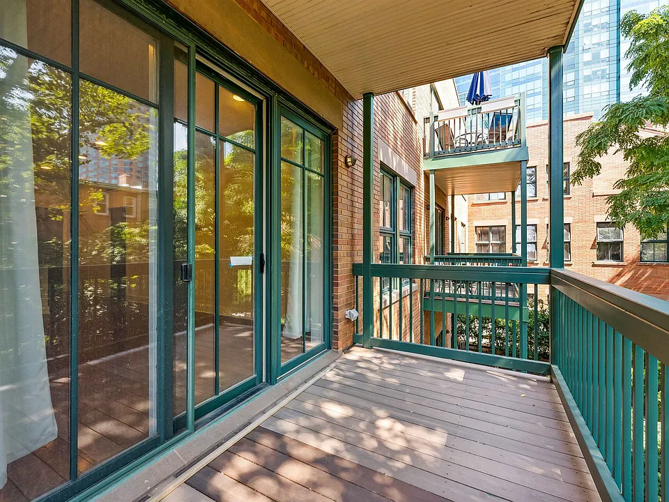 61 Grand St #2C