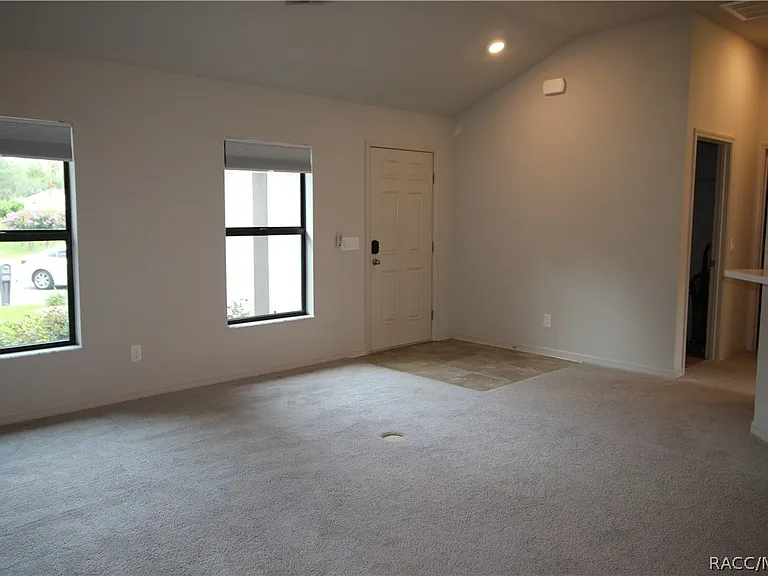 2958 N Kittery Point — Photo 4