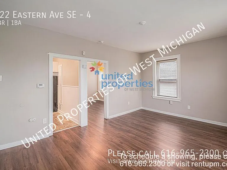 822 Eastern Ave SE #4 — Photo 3