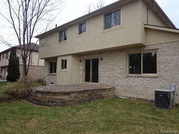 3rd image of 4023 Shadrock Dr #2
