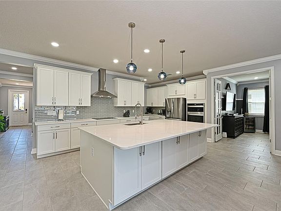 4th image of 12338 51st St E