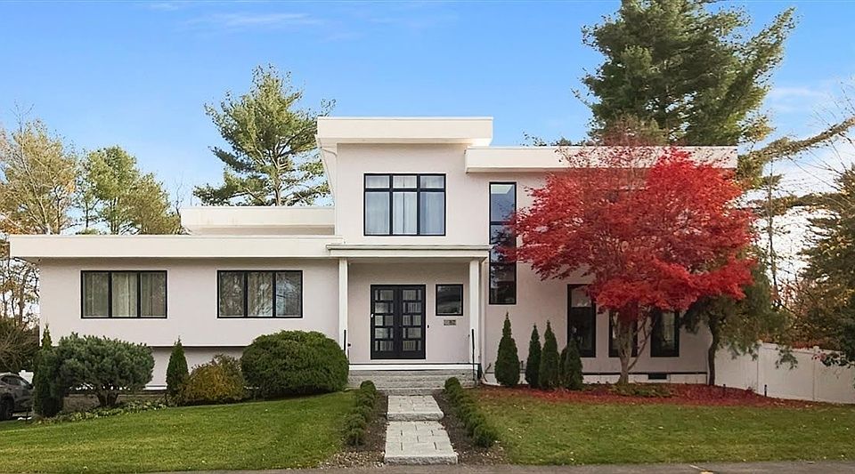 1st image of 82 Sharpe Rd