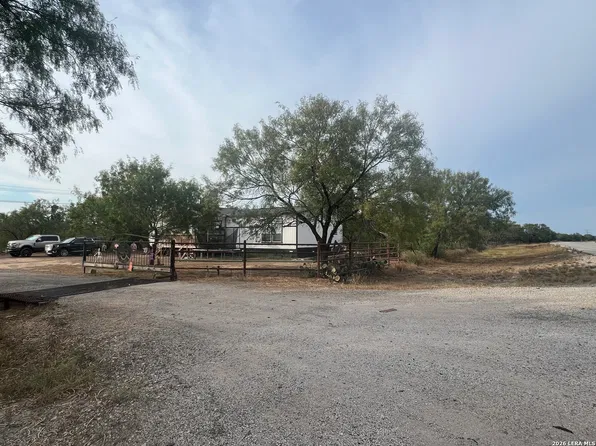 4295 N HWY 16, Tilden, TX 78072
