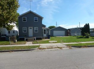 915 Fraser St, Bay City, MI 48708