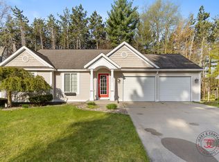 14288 James St, Holland, MI 49424