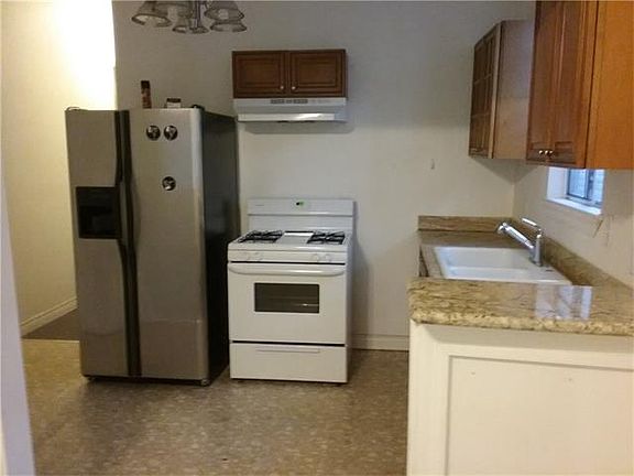 4th image of 2600 Soniat St