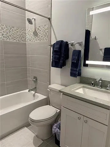 3421 Burgundy St — Photo 12