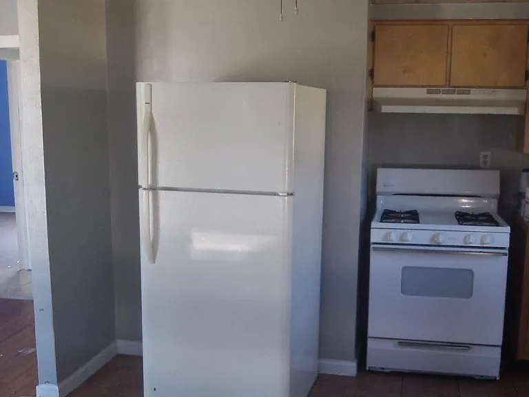 3928 S East Ave — Photo 6