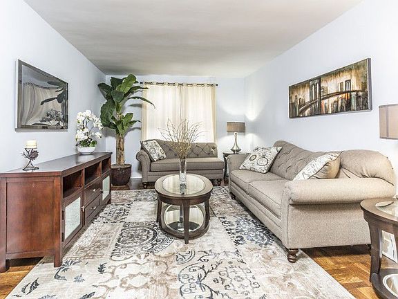 4th image of 2040 Seagirt Blvd APT 6D