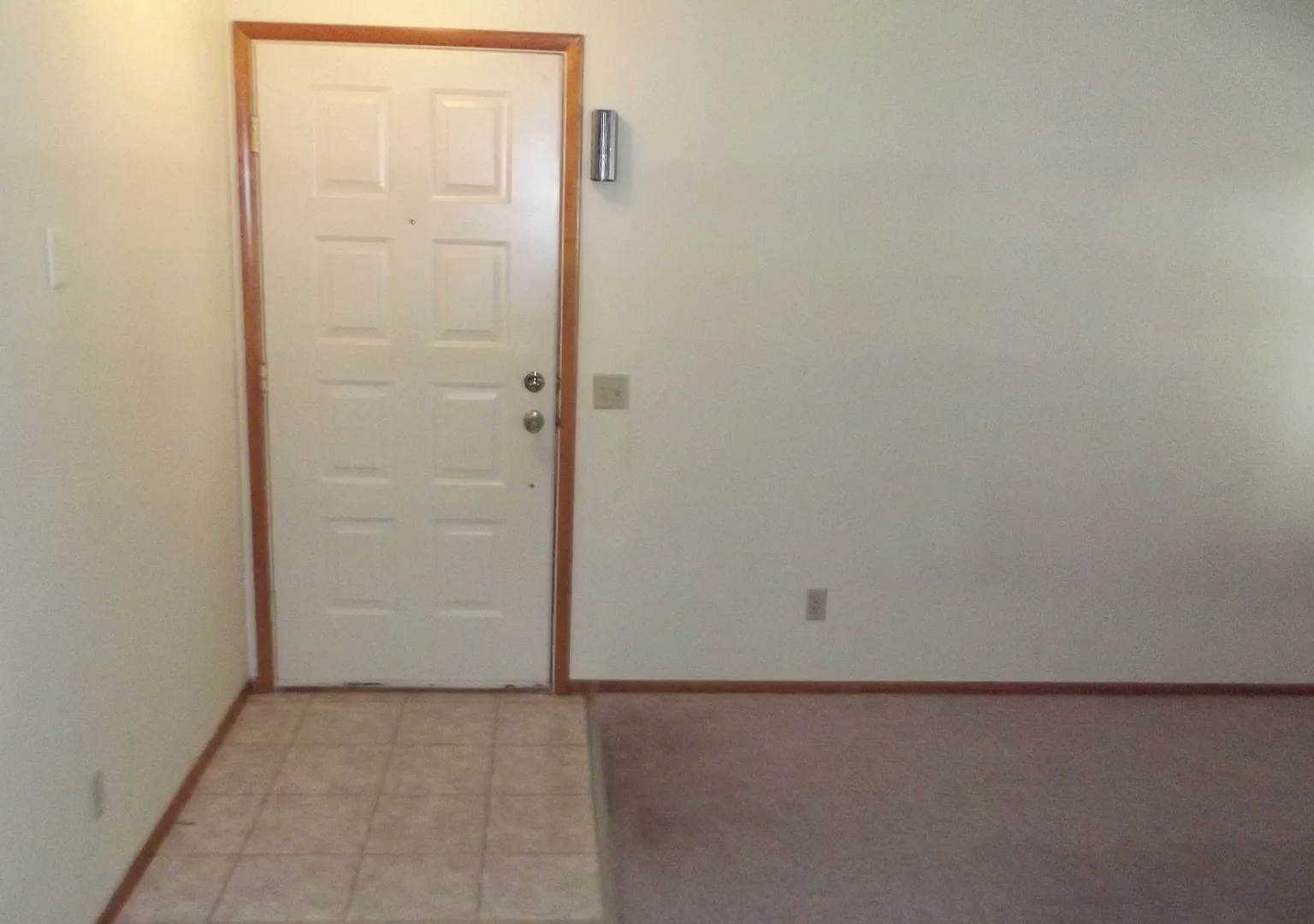 6663 W Tropicana Ave #202 — Photo 3