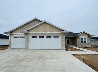 745 Circle Ridge Pl, Sturgeon Bay, WI 54235