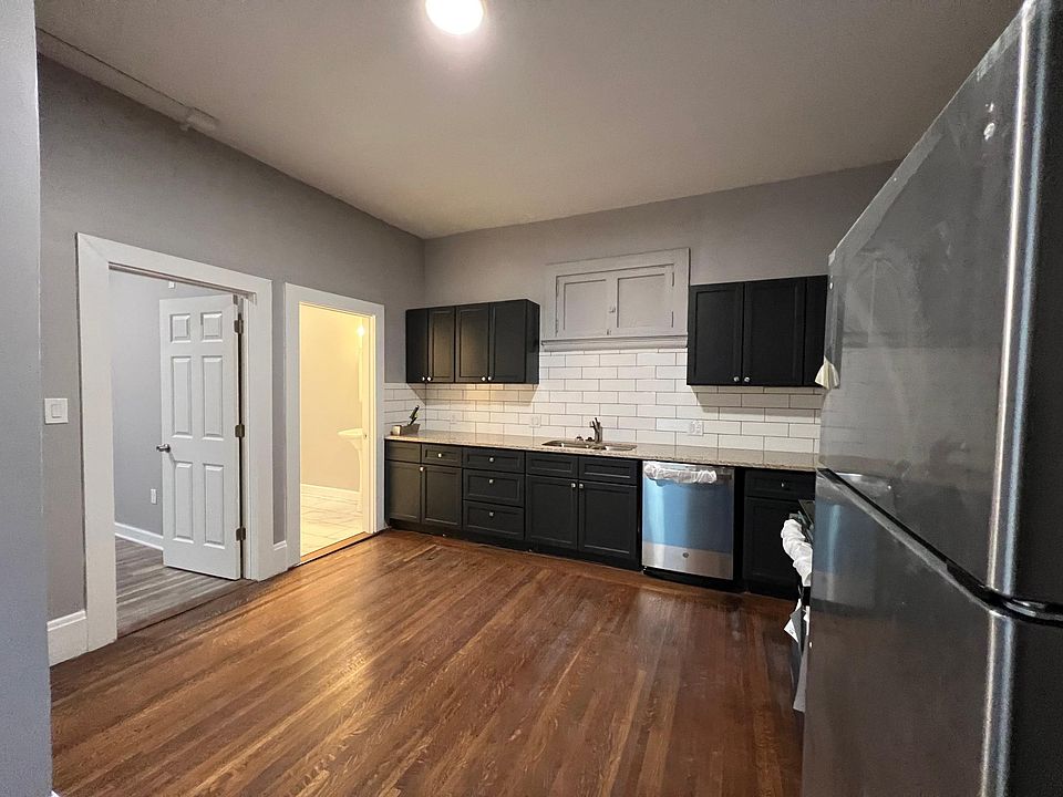 1st image of 4161 Lakeman St #1