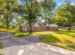 16011 Highway 36, Needville, TX 77461
